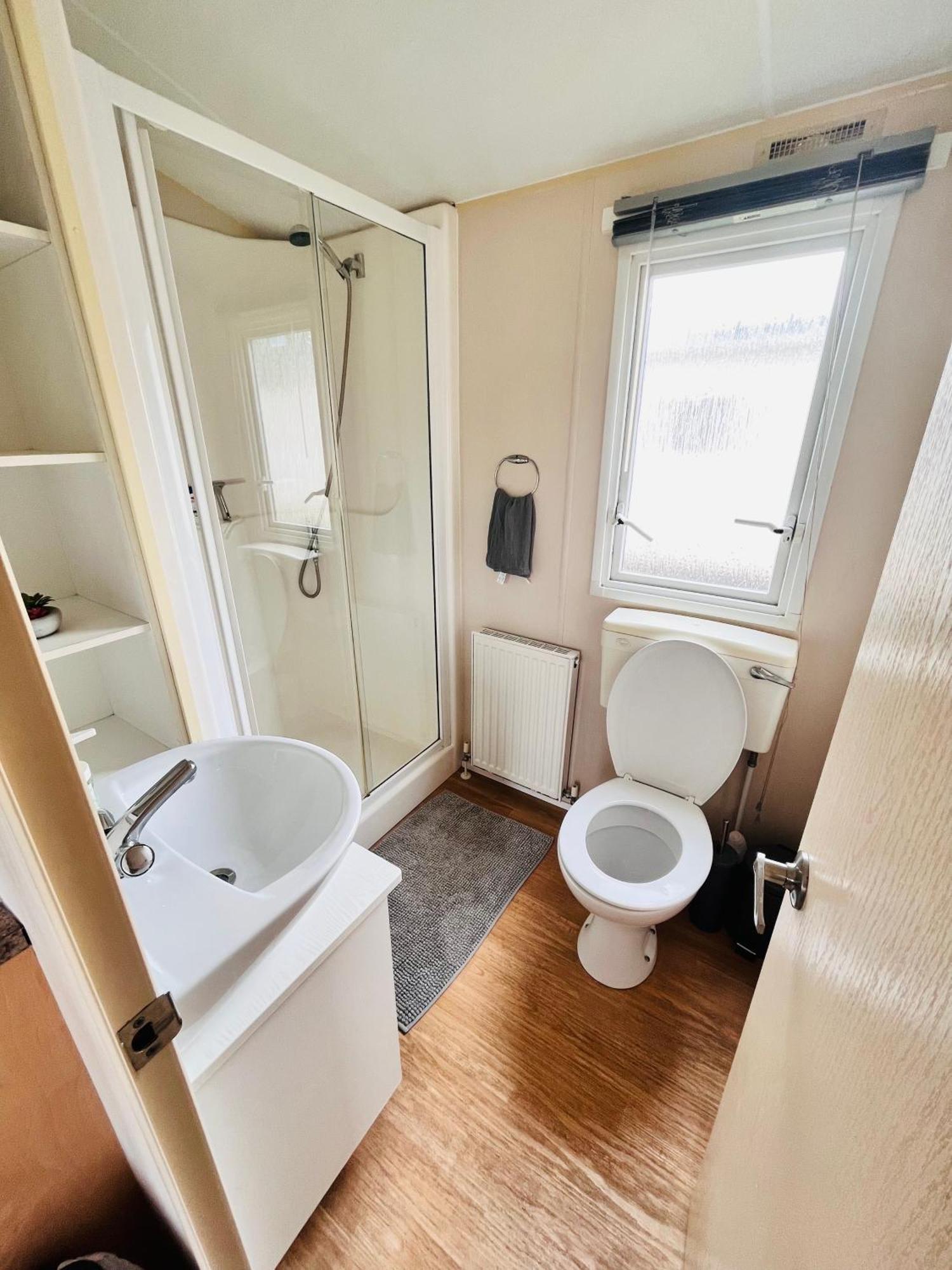 Lola'S Caravan. Your Home Away From Home. Parkeston Экстерьер фото